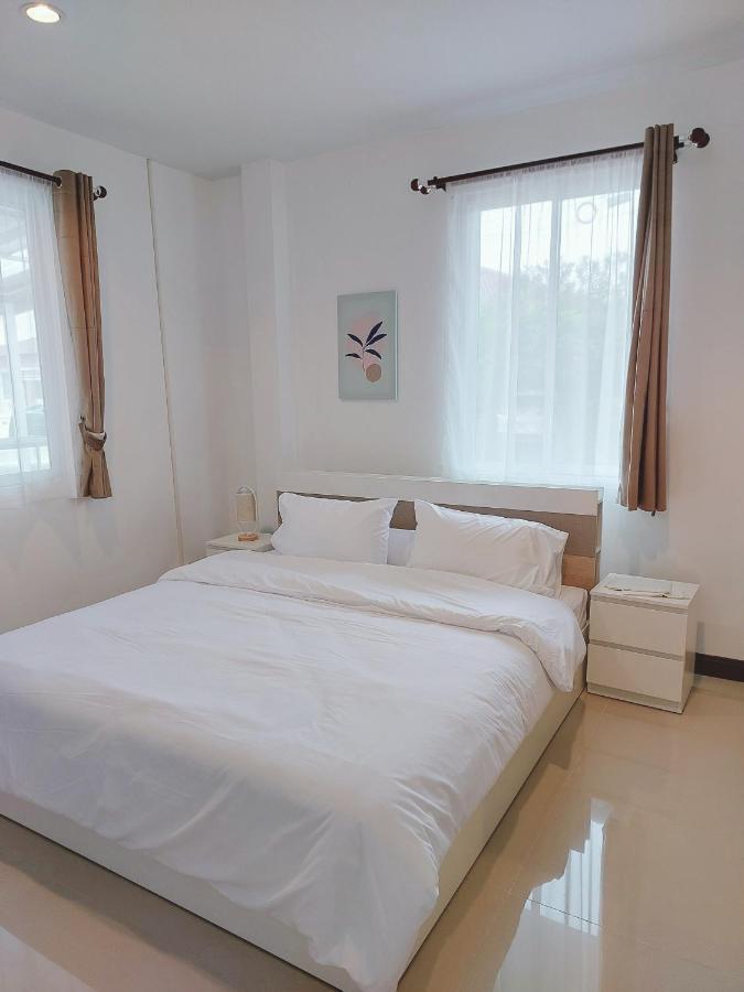 Happy Space วิลล่าทั้งหลัง 2นอน 2น้ำ ฟรี Wifi จอดรถ Nakhon Phanom Exteriér fotografie