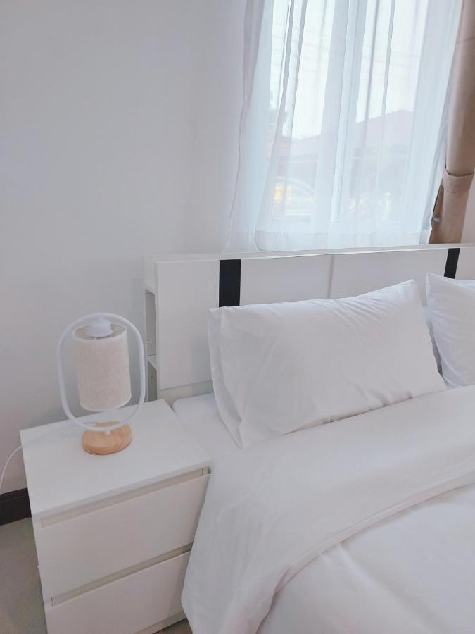 Happy Space วิลล่าทั้งหลัง 2นอน 2น้ำ ฟรี Wifi จอดรถ Nakhon Phanom Exteriér fotografie